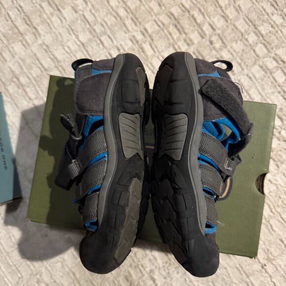 Boy's' Keen Newport H2 Sandals in Magnet/Brilliant Blue Size 1 - Picture 3 of 6